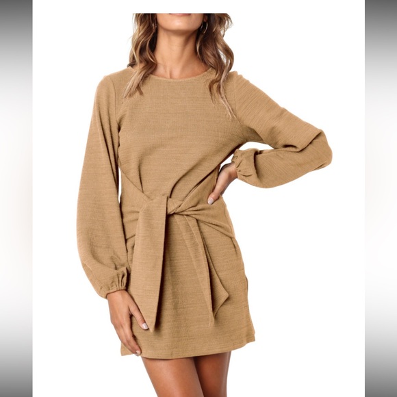 R. Vivimos  Winter Front Wrap Dress Long Sleeves Round
Neck M 138 - Picture 2 of 7